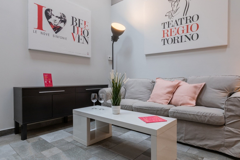 Room 4, Loft Regio by Wonderful Italy, Torino
