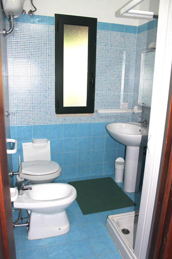 Bathroom 3, The Country Maria Rosaria, Lecce