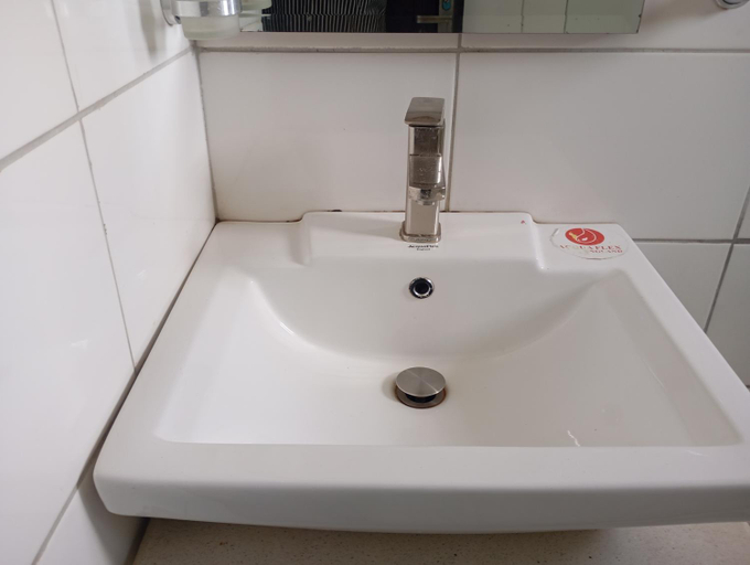 Bathroom 3, Flourish Garden Apartments, Oshimili North