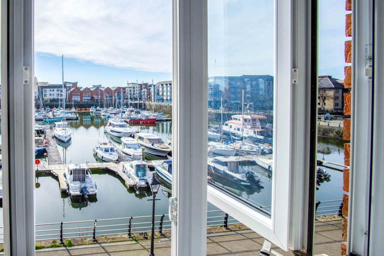 Water view 2, The Crows Nest - 1 Bed Apartment - Swansea Marina, Swansea