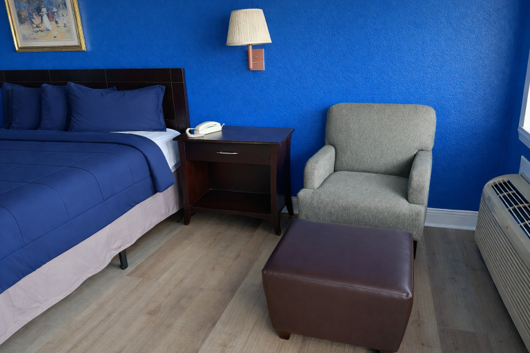 Bedroom 3, Apollo Lodge and RV Park, Freestone