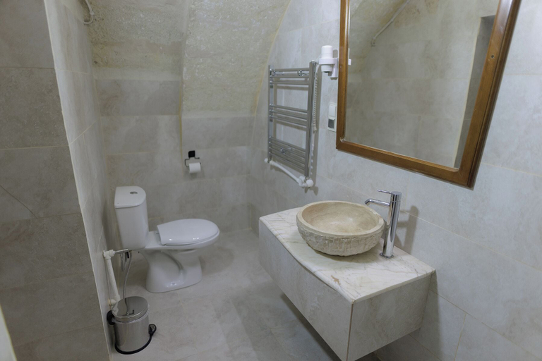 Bathroom 5, Memory Cave House, Nevşehir