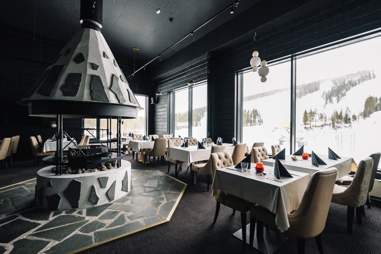Food & Drinks 5, Hotelli Suomutunturi, Lapland