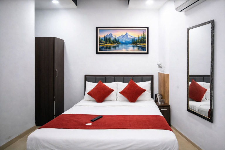 Room 2, Mauryan Express Hotel Lajpat Nagar, Delhi