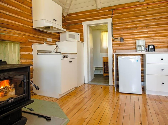 Room 5, Chalet Du Pic A L'Aurore, Le Rocher-Percé