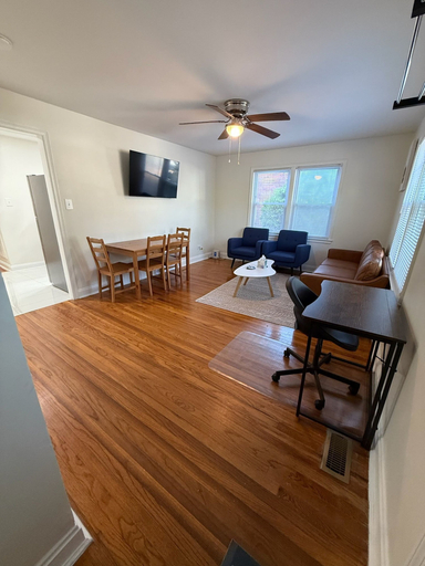 Room 2, New Cozy Durham 2 Bedroom Home A, Durham