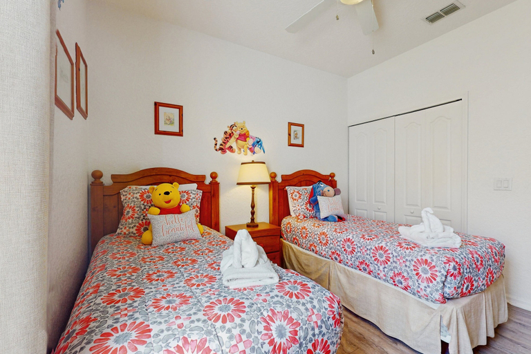 Room 5, Inviting Villa With Private Pool & spa Near Disney & Golf Course Charm, Polk