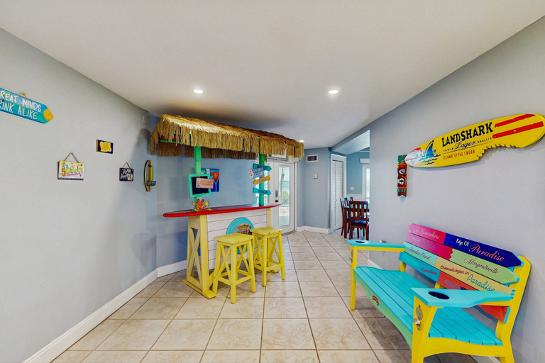 Children's area, Lakefront 4BR Home With Pool, Outdoor Kitchen & Serene Florida Getaway, Highlands