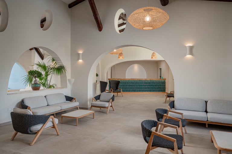 Public Area 3, Club Esse Cala Bitta, Olbia-Tempio