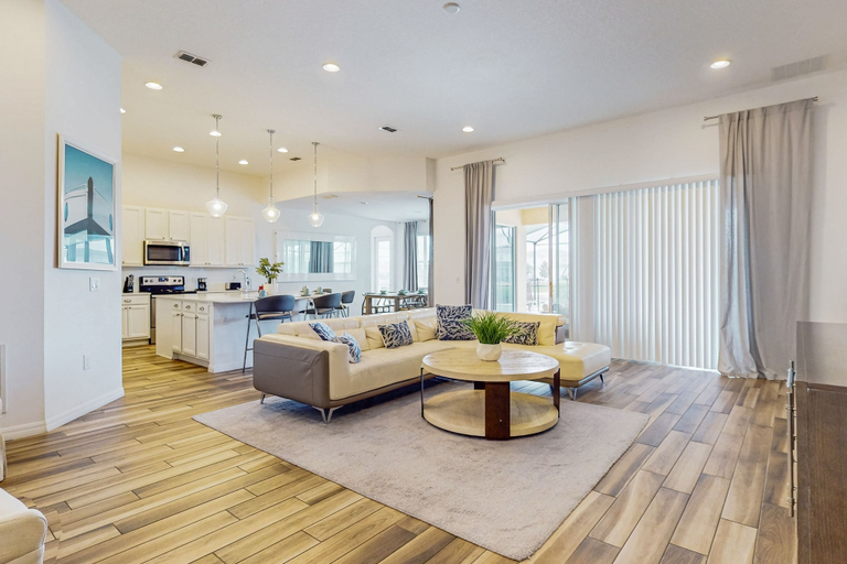Living area 4, Spacious, Lakefront Home With a Lanai, Private Pool, Spa, & Washer/dryer, Polk