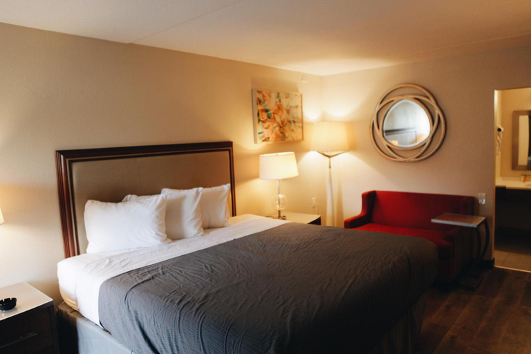 Bedroom 2, All Seasons Inn & Suites, Shelby