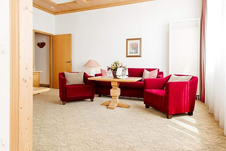 Bedroom 3, Maximilian Quellness- und Golfhotel, Passau