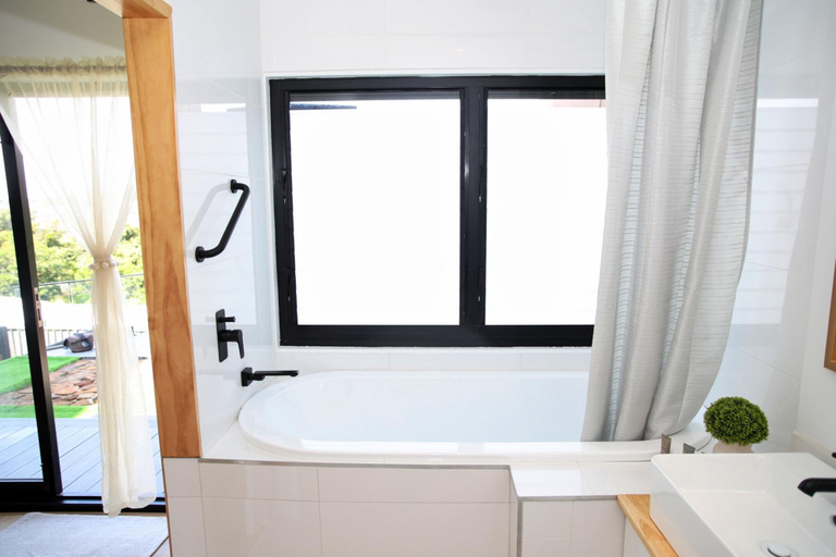 Bathroom 5, Palm Villas - Relaxing 1 Bed Stay Near Kiama Coast, Kiama