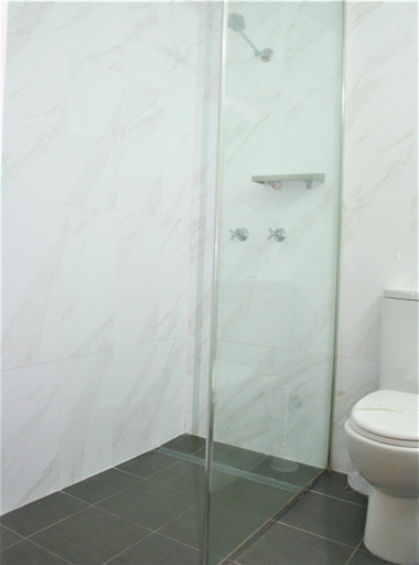 Bathroom 5, Club Motel Armidale, Armidale Dumaresq