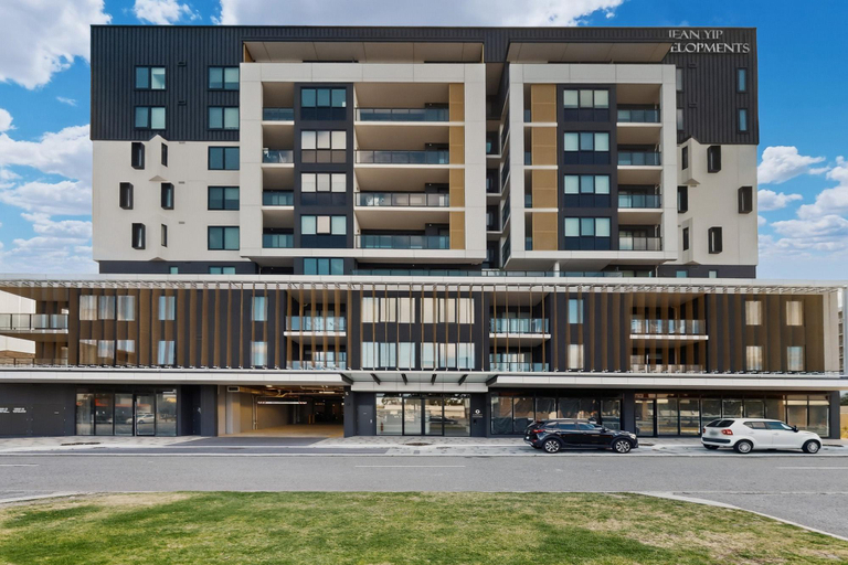 Exterior view 5, Brand New 2 Bed Apartment with City Views, Perth