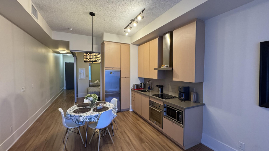 Private kitchen 2, Avelis Downtown Hotel and Suites, Toronto