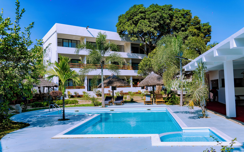 Pool, Villa Bako Hotel - Nosy Be, Diana