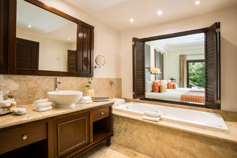 Bathroom 5, Dreams Tulum Resort & SPA All Inclusive, Cozumel