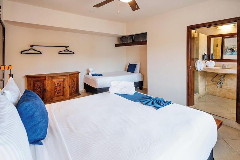 Bedroom 3, Club Del Moro Hotel Suites, La Paz