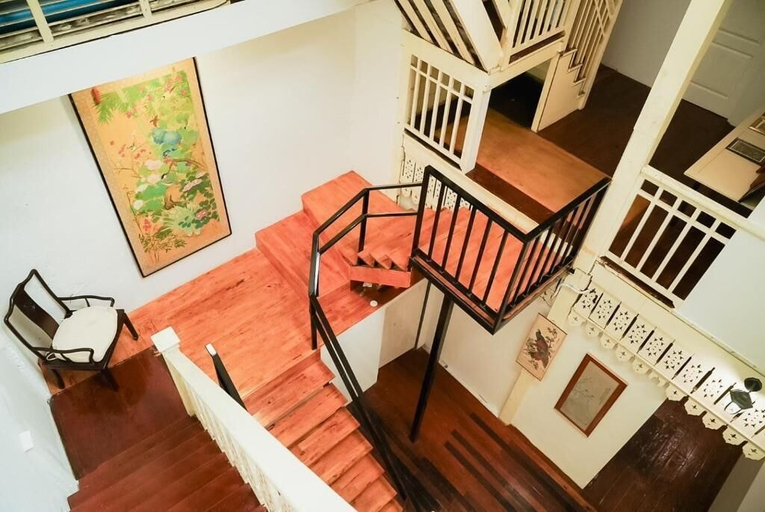 Others 5, Mitr Inn Yaowarat, Samphantawong