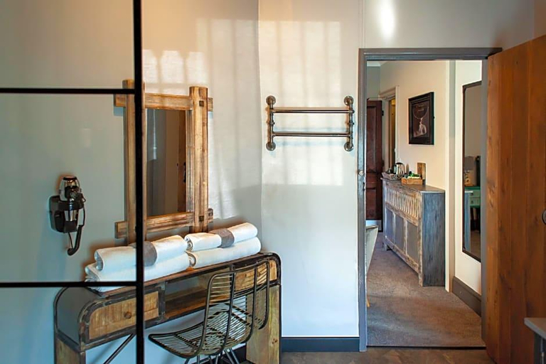 Others 5, Oaklands Guest House, Dorset