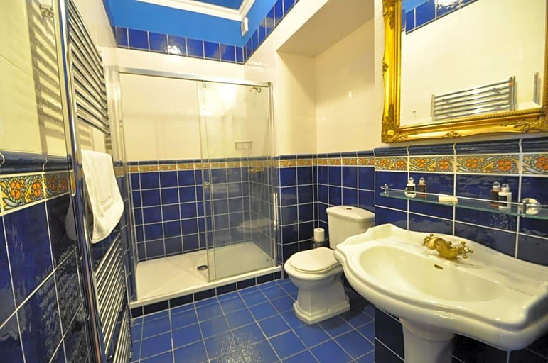 Bathroom 3, Grand Hotel Praha, Jičín