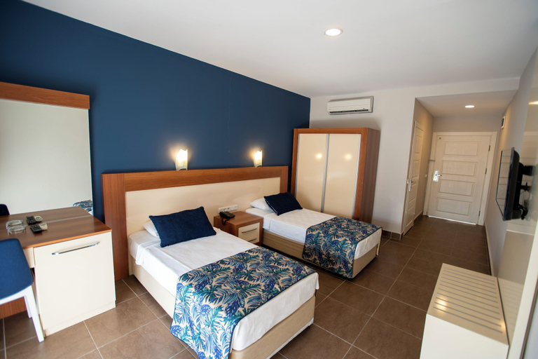 Bedroom 5, Miramor Garden Resort&Spa All Inclusive, Kemer