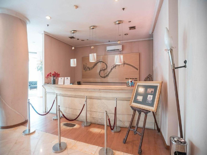 Bathroom, Bulevar, West Jakarta