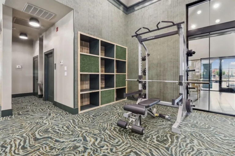 Gym 2, Boulevard Stays - Arlington, Arlington