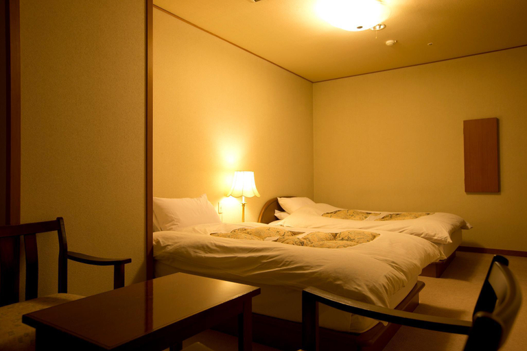 Bedroom 3, Matsusaki, Nomi