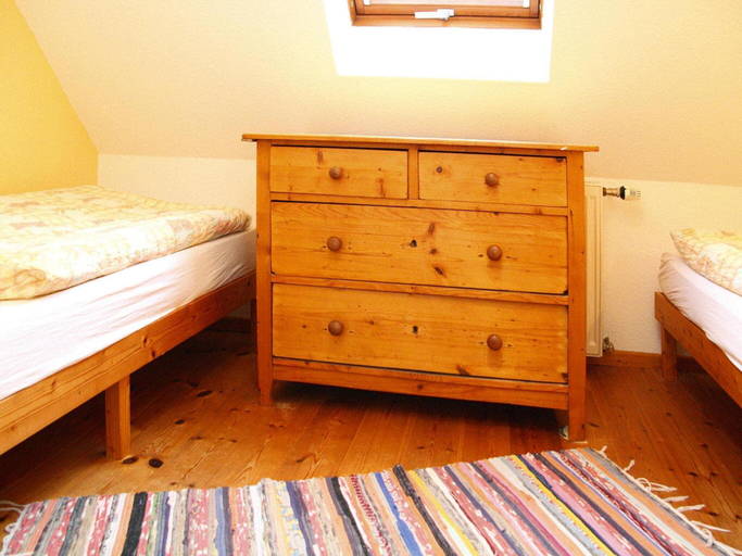 Bedroom 2, XXL Ferienhaus mit Sauna in Upost, Mecklenburgische Seenplatte