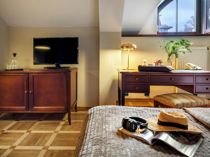 Bedroom 3, Hotel Maltański, Kraków City