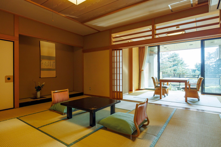 Bedroom 3, Matsusaki, Nomi