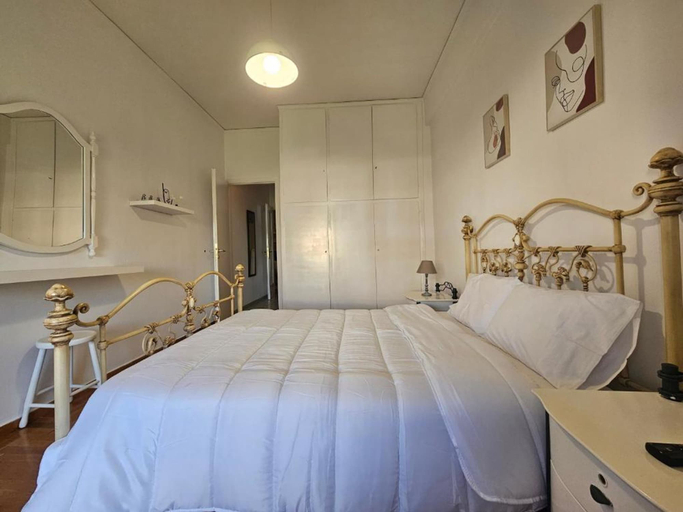 Room 2, Come Stay Apartment - Athens Town, Attica