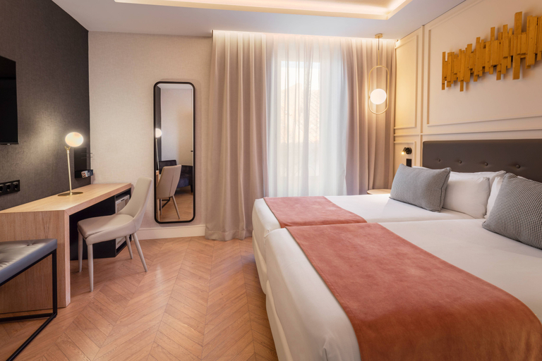 Bedroom 3, Catalonia Goya, Madrid