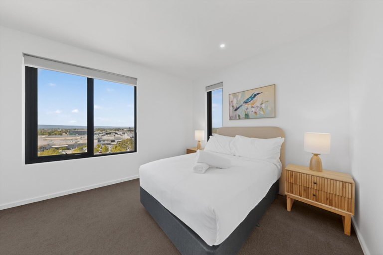 Bedroom 5, Freshly Built 2 Bed Apartment in Central Location, Perth