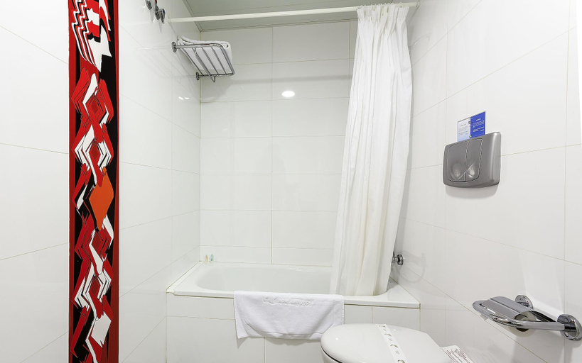 Bathroom 4, Del Pintor, Málaga