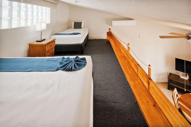 Bedroom 3, Club Del Moro Hotel Suites, La Paz