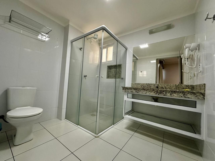 Bathroom 2, Di Roma Piazza Via Caldas, Caldas Novas