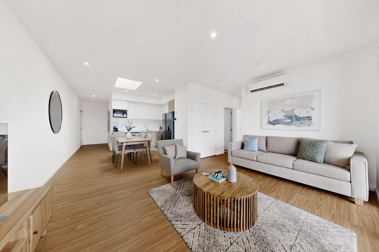 Separate living room 2, Newly Built Apartment Near Shops and Parks, Perth