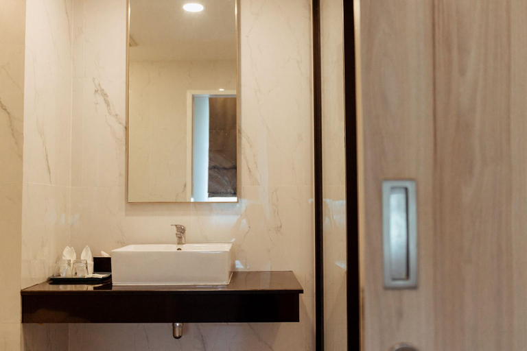 Bathroom 4, Rus Hotel&convention Ayutthaya, Phra Nakhon