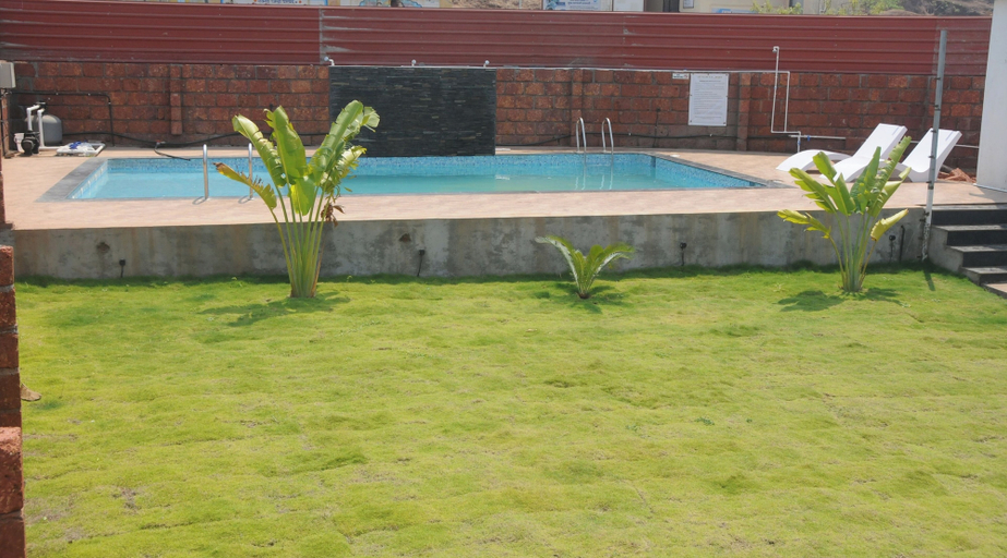 Pool 5, Zista Inn, Raigarh
