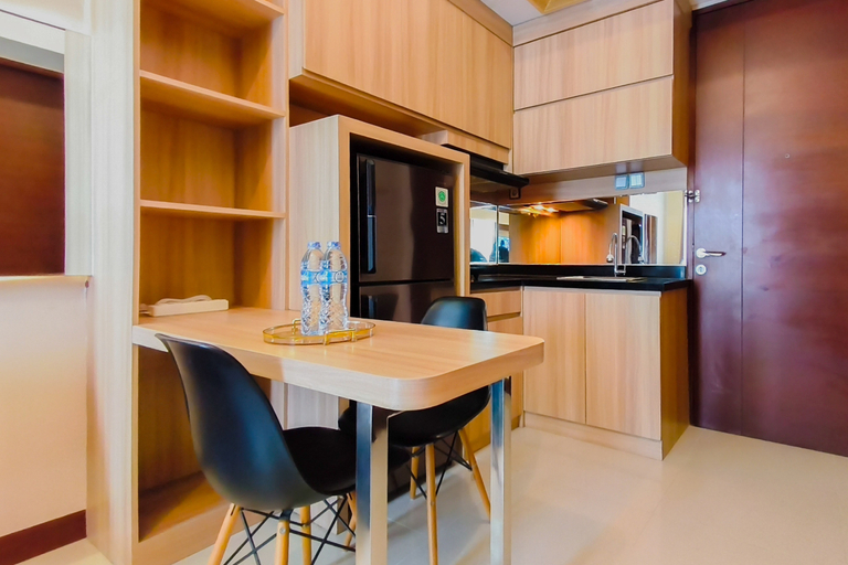 Facility 2, Tranquil 2BR for 3 Pax at Linden Apartment By Travelio, Surabaya
