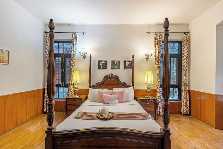 Room 3, Alaya Stays Thistle House 4 BHK Hideaway, Nainital