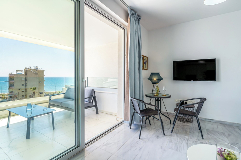Living room 2, Oyster 1-BR Apt & Pool in Larnaca, Larnaca