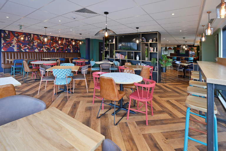 Food & Drinks 5, Travelodge Cambridge Orchard Park, Cambridgeshire