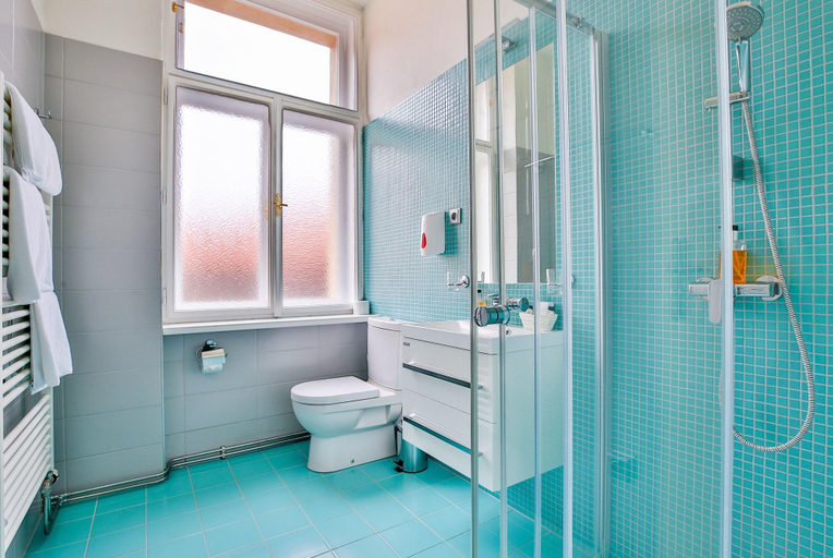 Bathroom 4, Apartments Embassy by LH, Praha 6
