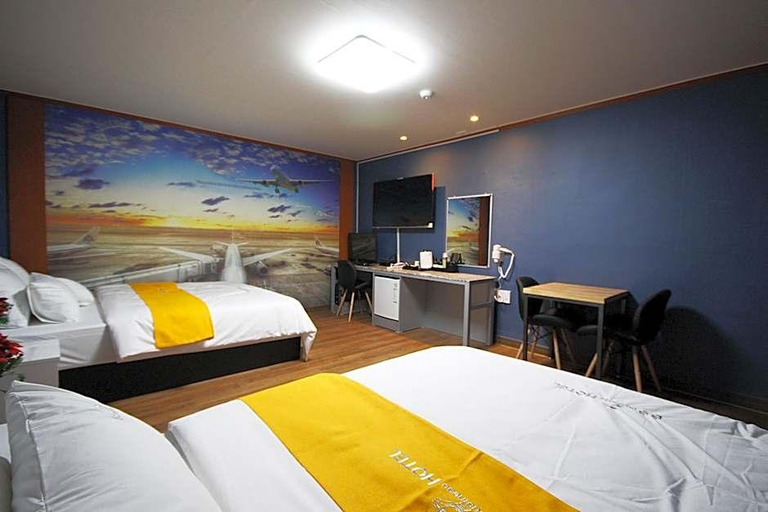 Bedroom 4, Business Hotel Busan Station, Dong