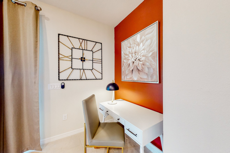 Interior 3, Exquisite Home With Pool, Lanai, Game Room, Central AC, & Washer/dryer, Polk