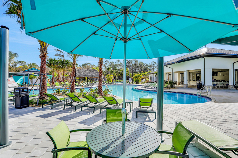 Pool 5, Updated Townhome With an Enclosed Pool, Five Bedrooms, W/D - Close to Everything, Osceola